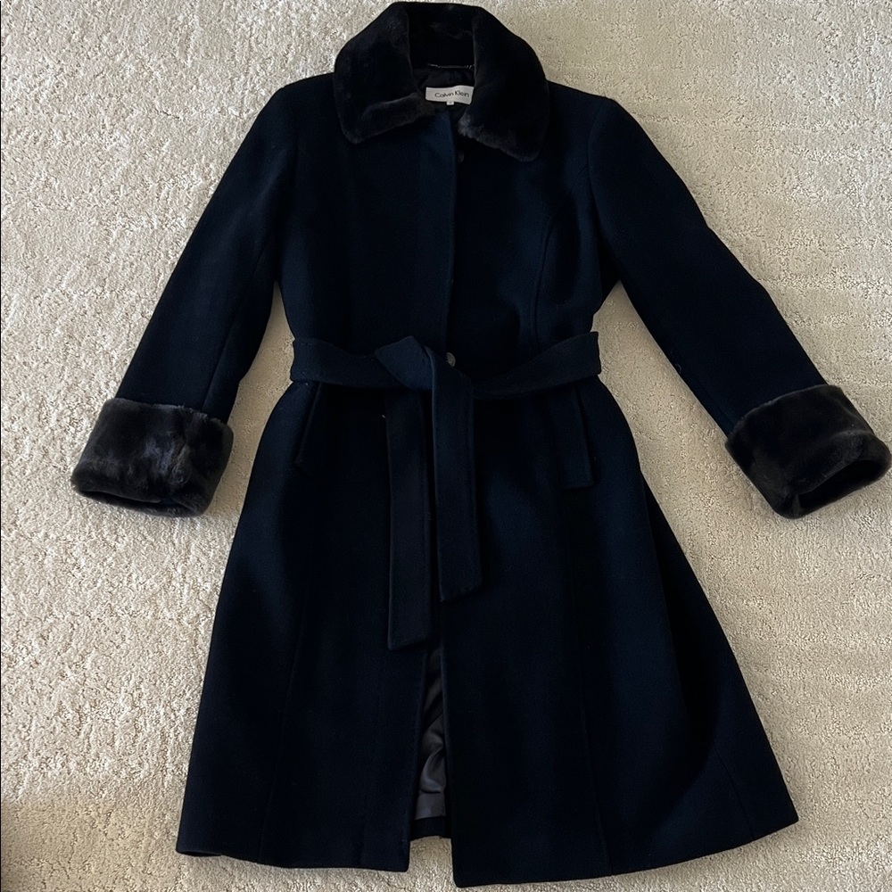 Calvin Klein blue wool Coat Faux Beaver collar and cuffs Wrap style with belt